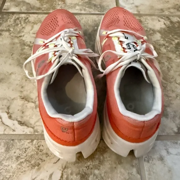 On Cloudeclipse Sneakers — Women’s 8.5 - Picture 3 of 5